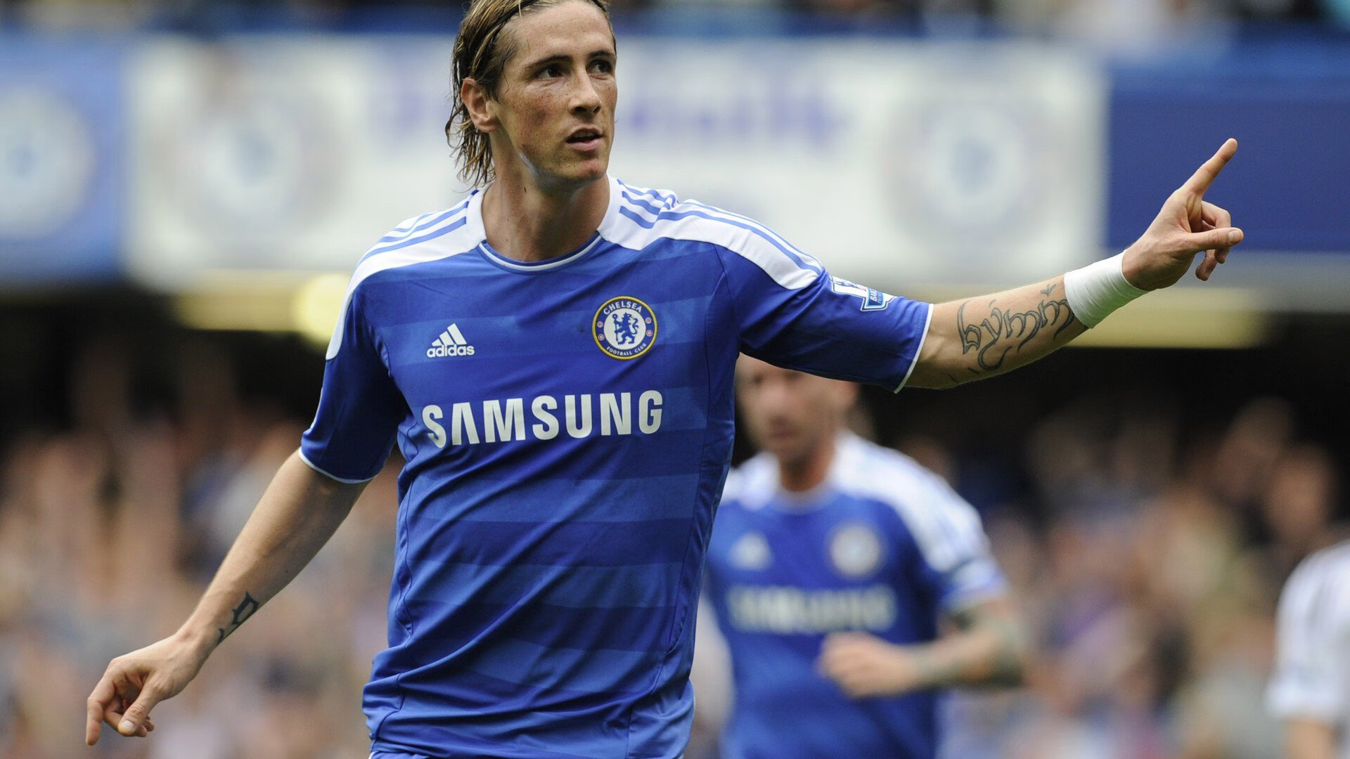 东决关键战焦点战，日本制霸拜仁，亚洲足球的里程碑时刻